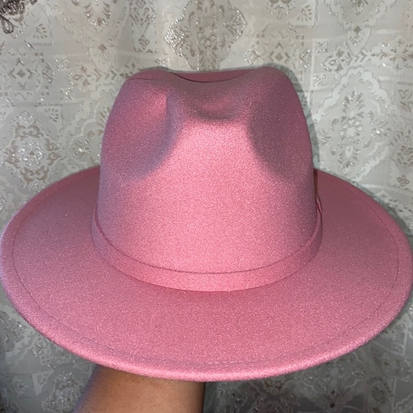 🌸 Fedorable - Picture 3 of 4